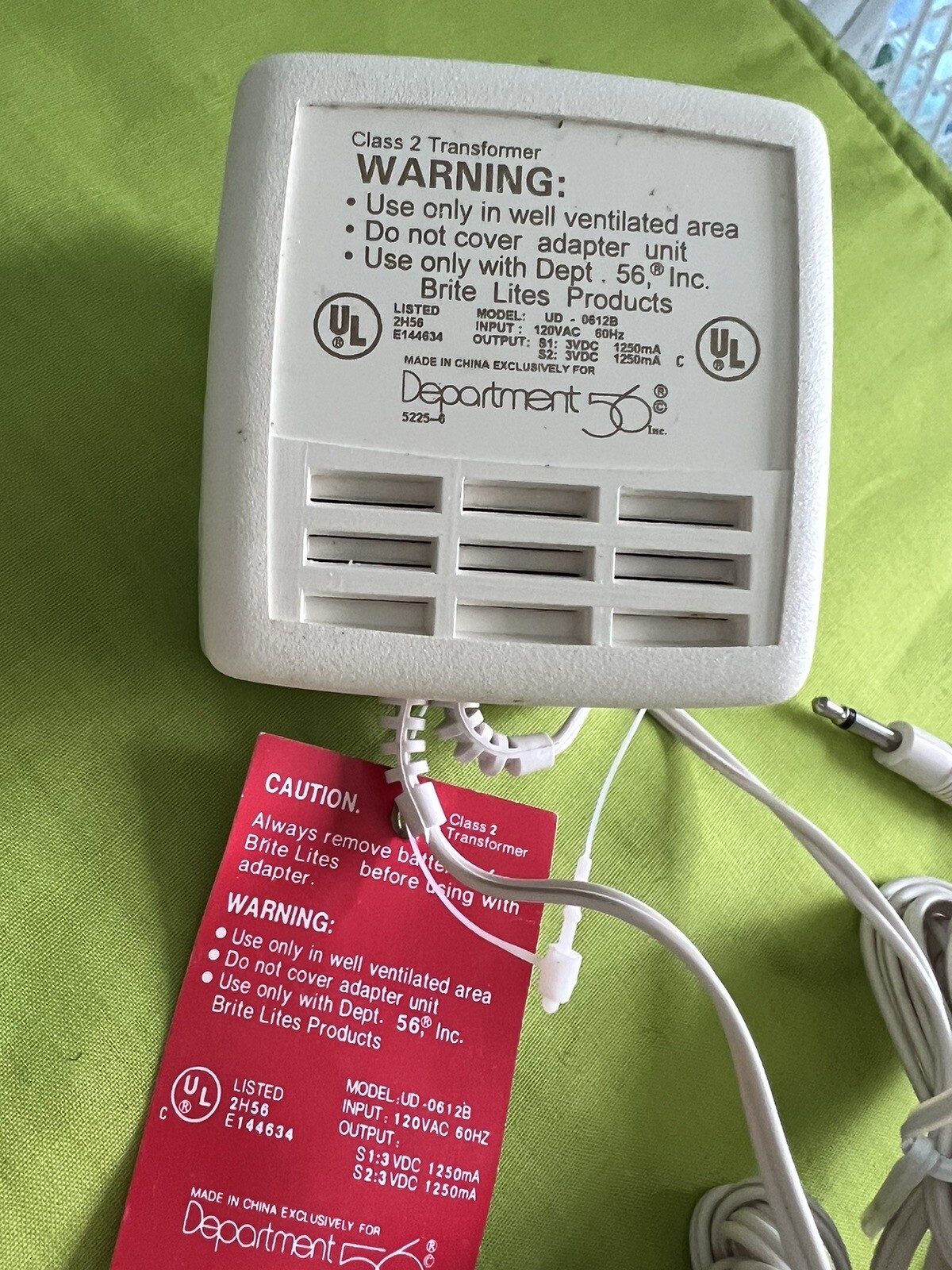 Department 56 – Brite Lites AC/DC Adapter Snow Village 52256 Retired with 2 plug