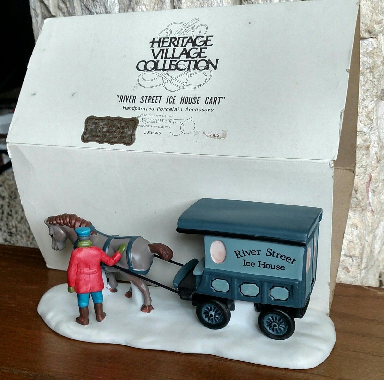 River Street Ice Cart #59595 Dept 56 Christmas In The City -BUYER GUARANTEE