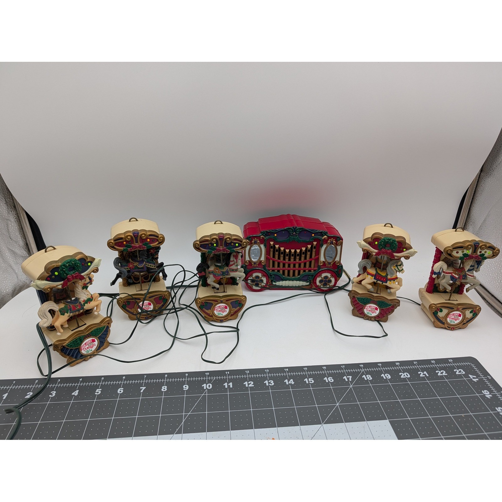 Mr Christmas Holiday Carousel Circa 1874 Animated Musical Lighted 6 Piece Lot
