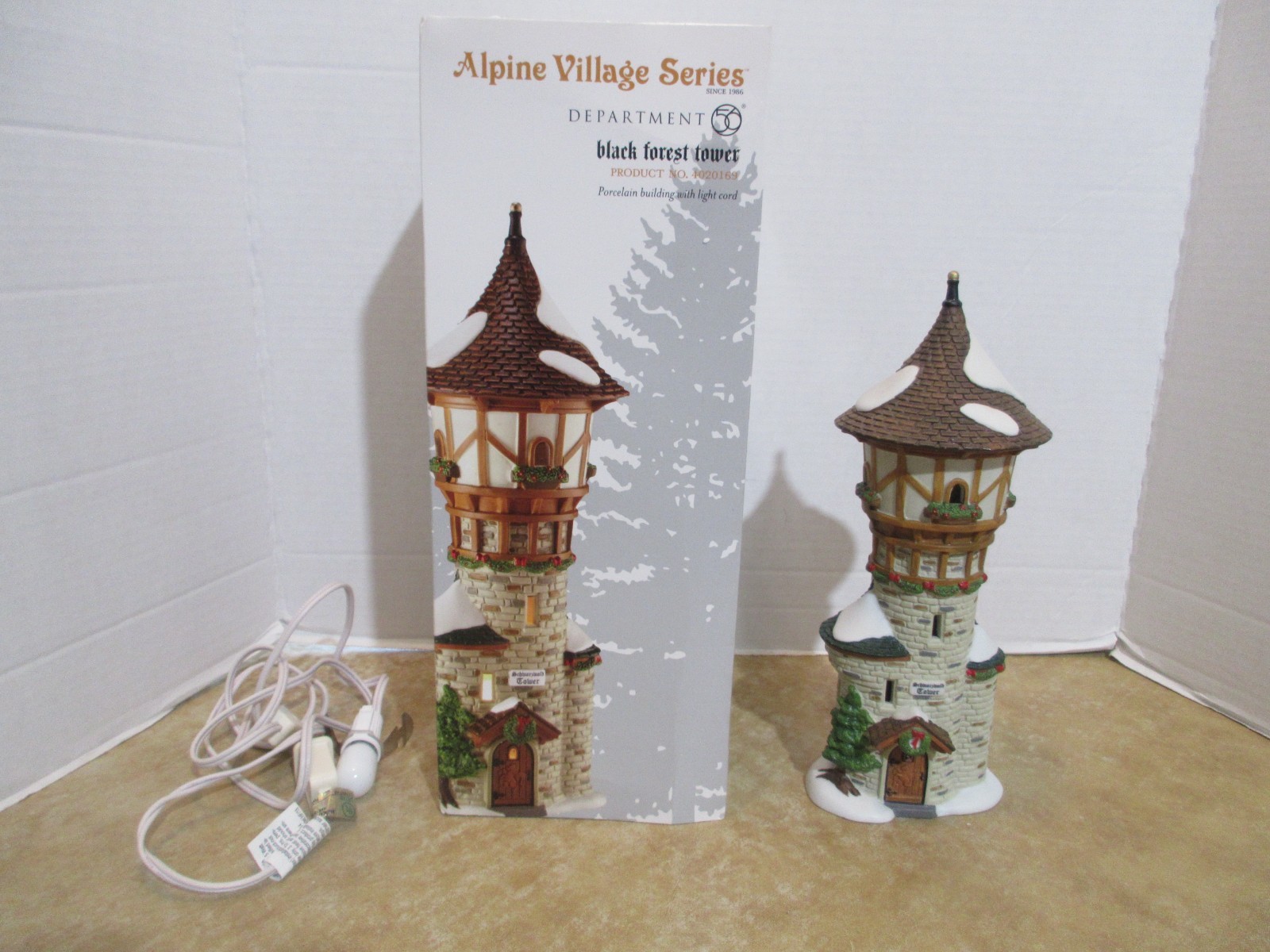 Dept. 56 Alpine 2011 Black Forest Tower #4020169 Pls Read HTF