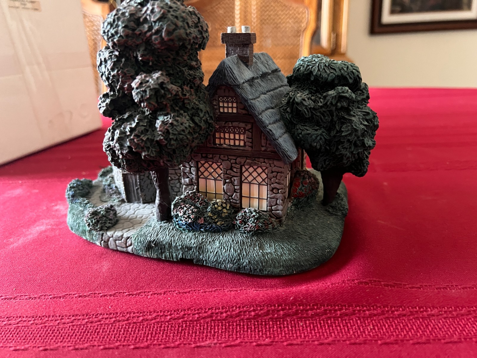 Hawthorne Village Falbrooke Florist Thomas Kinkade Lamplighter House Collection