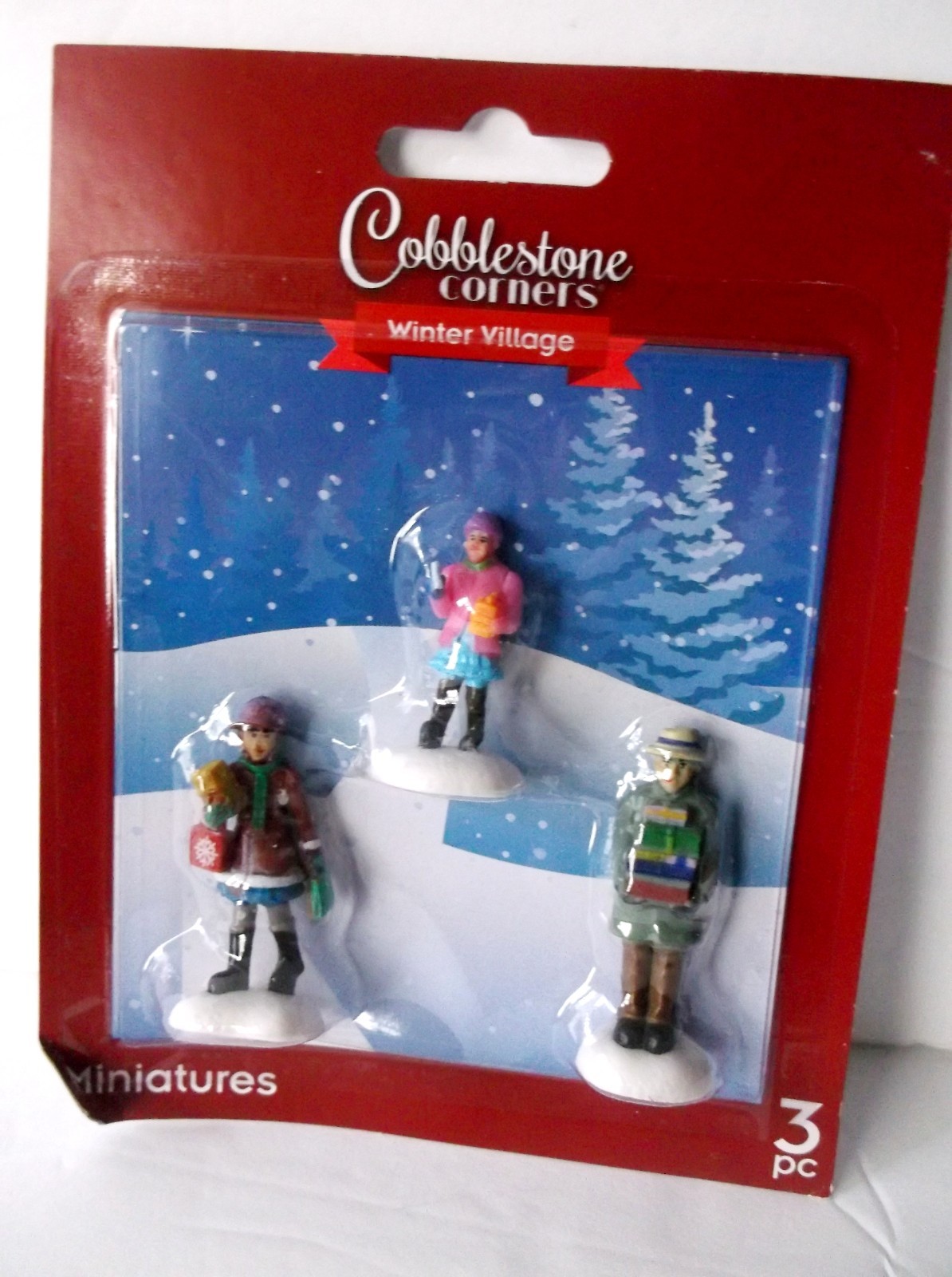 Cobblestone Corners Christmas Winter Village Set 3 miniature People figurines,