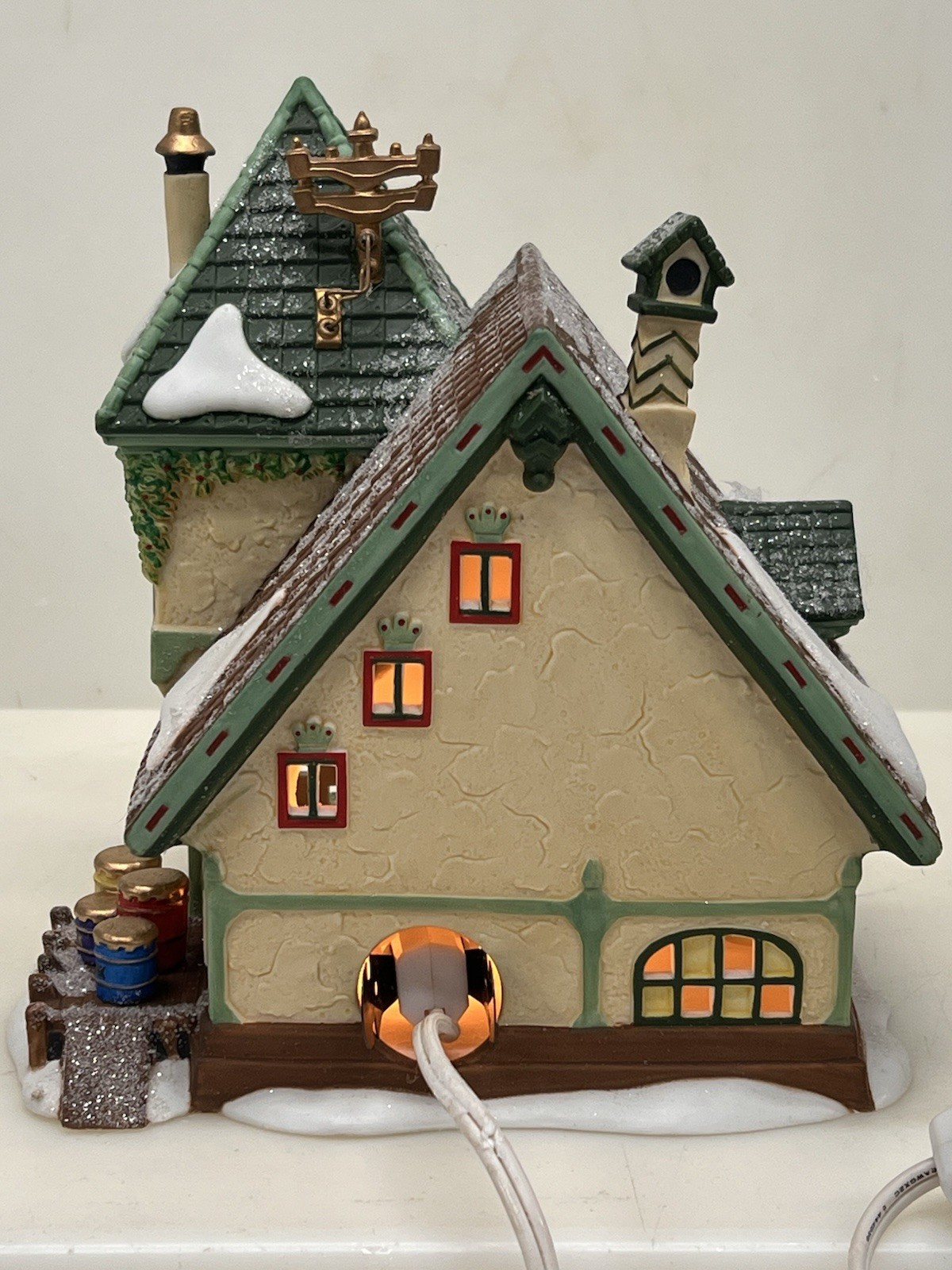 Department 56 North Pole Series “The Glacier Gazette” #56394 (#18)