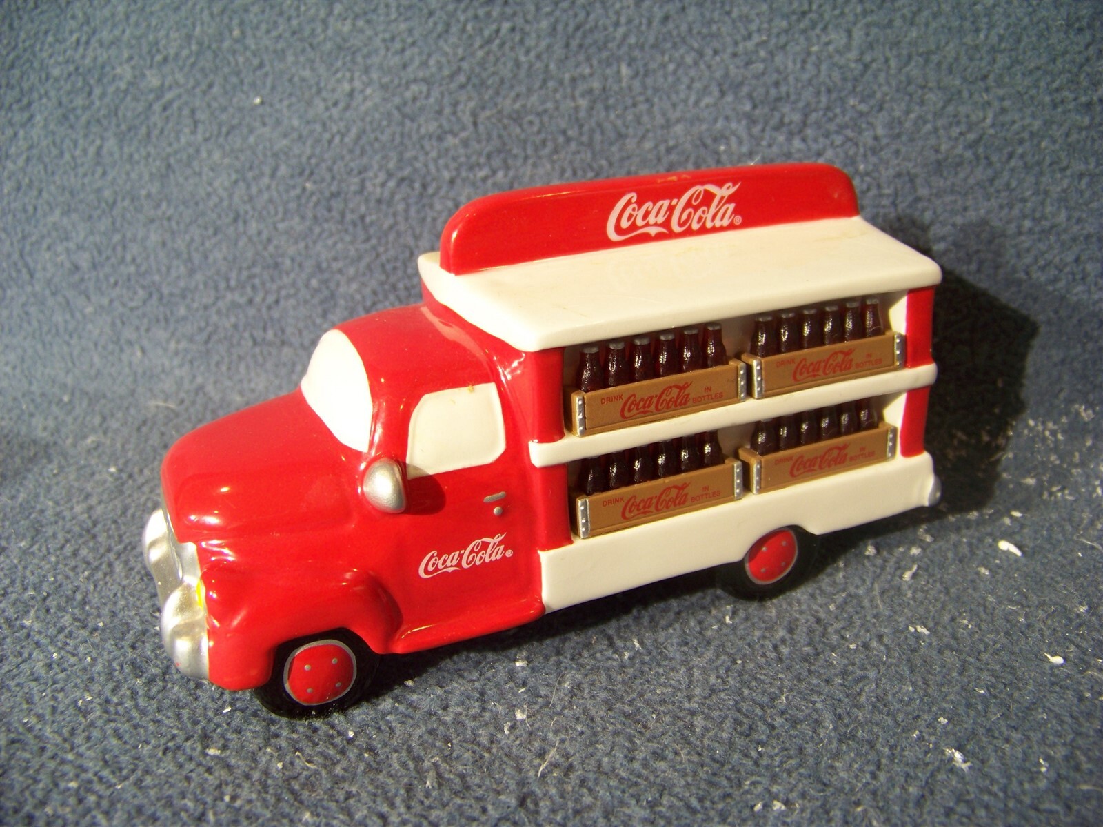 Dept 56 – Coca-Cola Brand Delivery Truck – Original Snow Village – 54798 – EUC