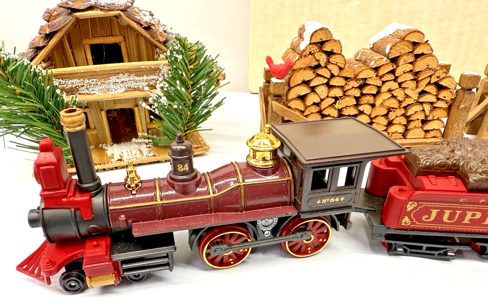 VTG Dept 56 Fire Wood Stack + Cabin + Readers Digest Train Coal Car Jupiter 84