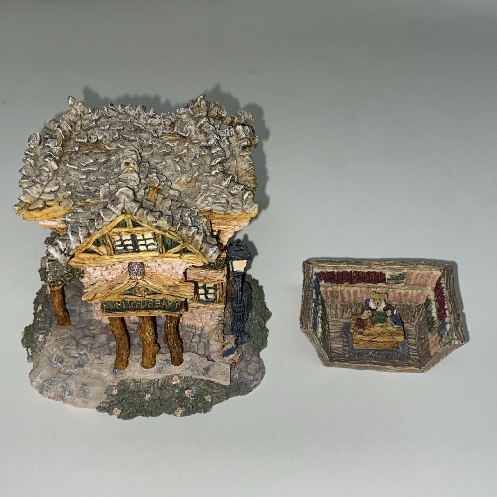Boyds Town Public Library Boyds Bearly Built Villages Village #6 Style # 19006