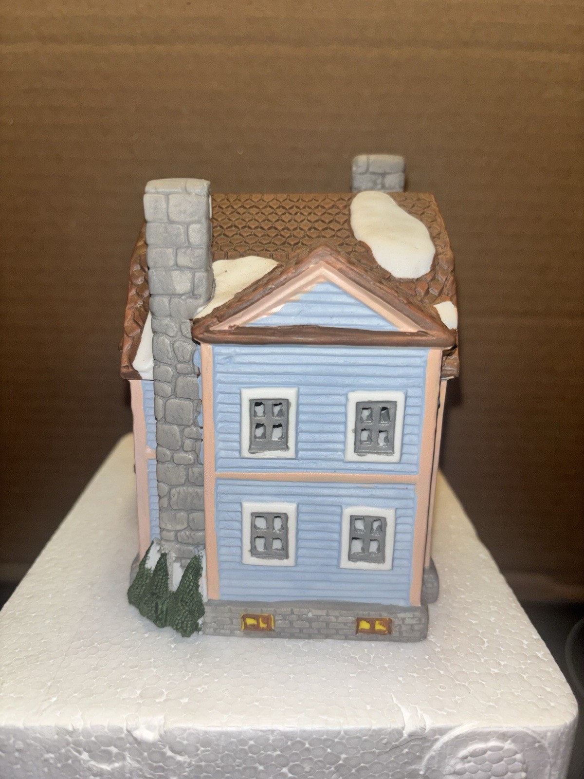 Lemax Plymouth Corners Confectionery 1993 Porcelain Lighted 5” Village House Box