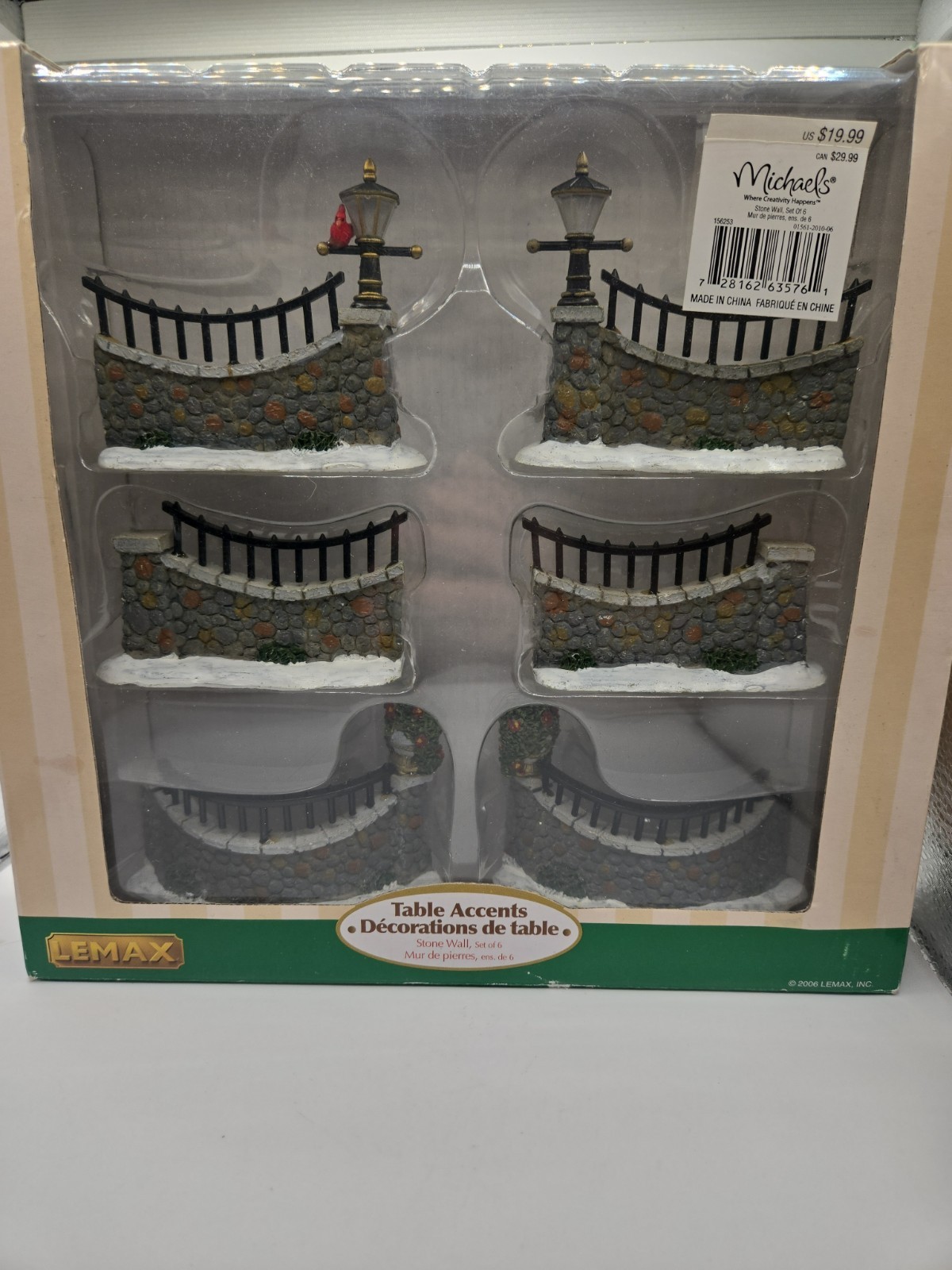 New Lemax Stone Wall Village Collection Table Accents Set of 6