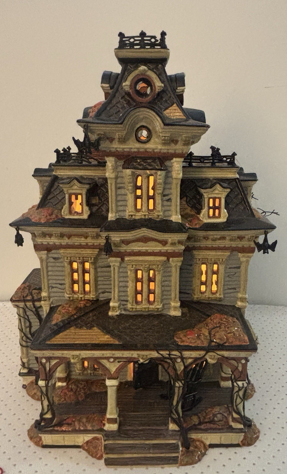 Dept 56 Halloween GRIMSLY MANOR Snow Village Lights Sounds 1999 56.55004 Haunted
