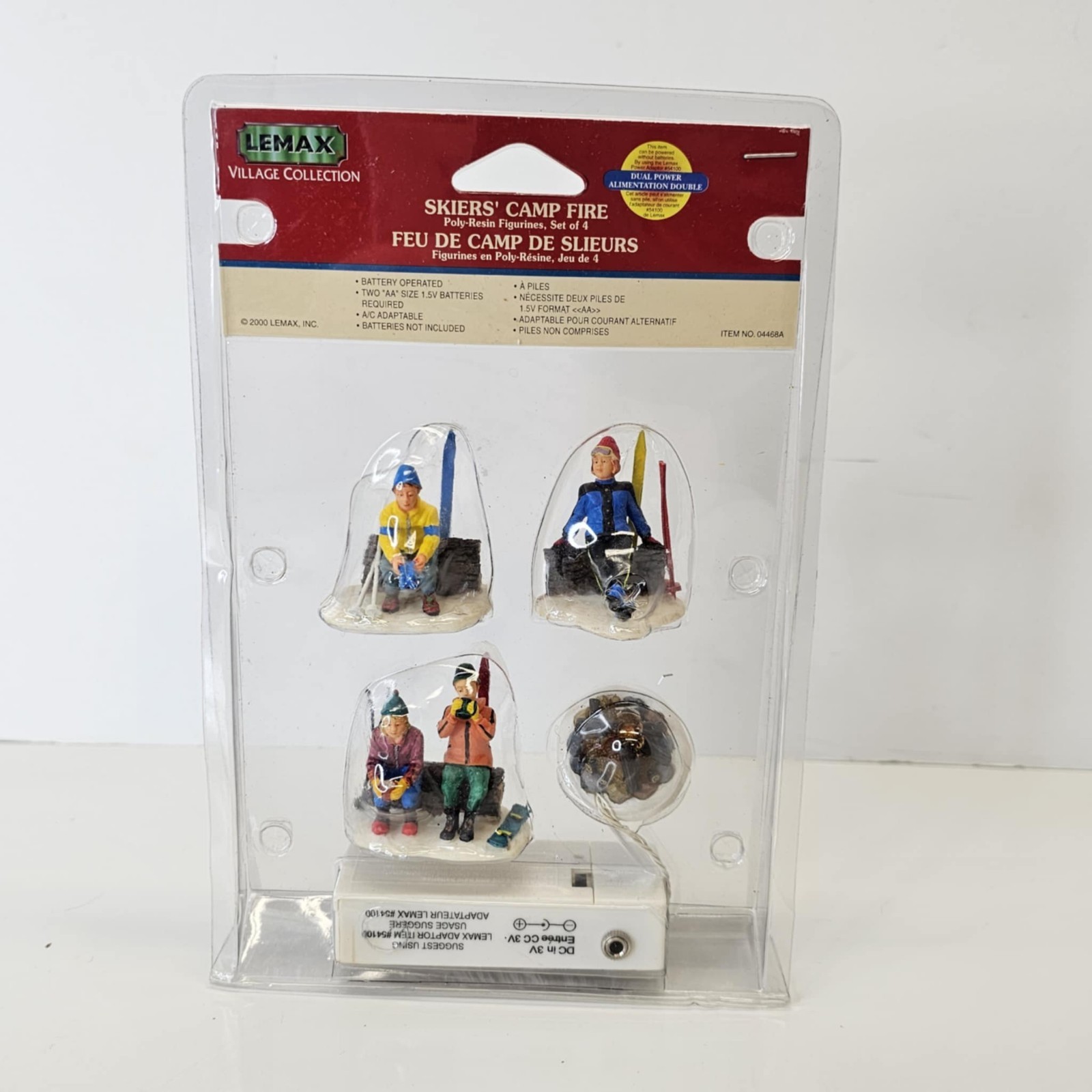LEMAX – Skiers’ Camp Fire (Set of 4) – #04468 – Lighted Accessory 4.5 V – 2000