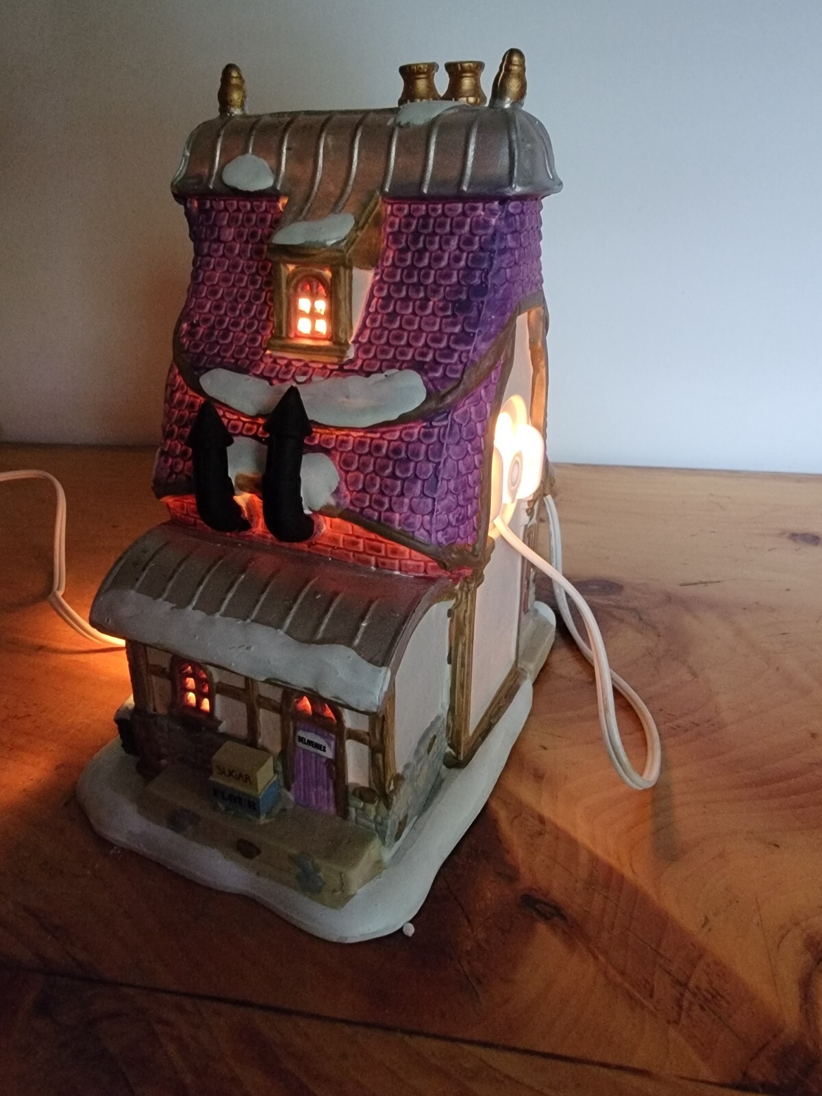 2019 LEMAX “SUGAR PLUM BAKERY” # 95531