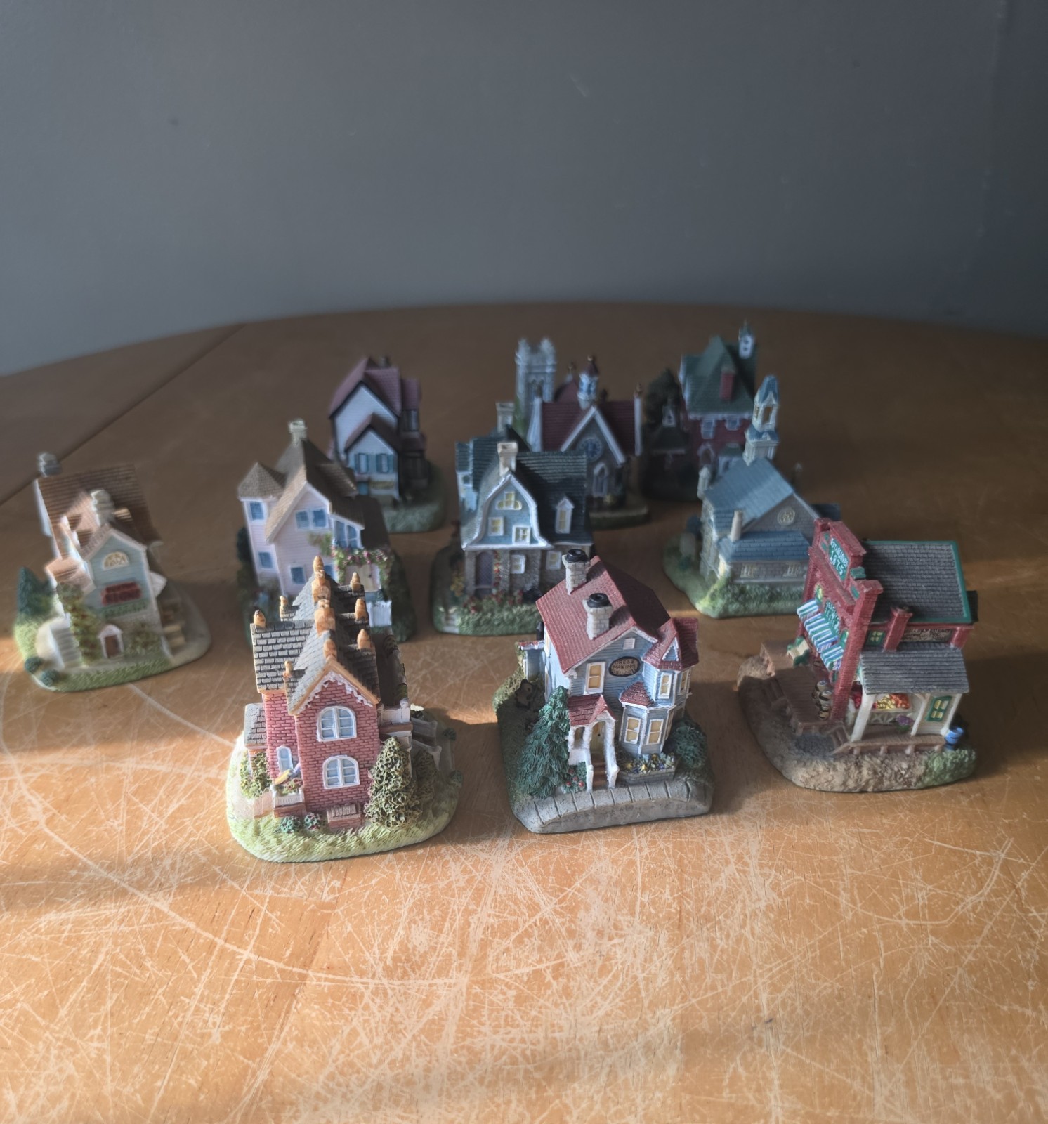 International Resourcing Service Inc Miniature Village Houses Lot of 12