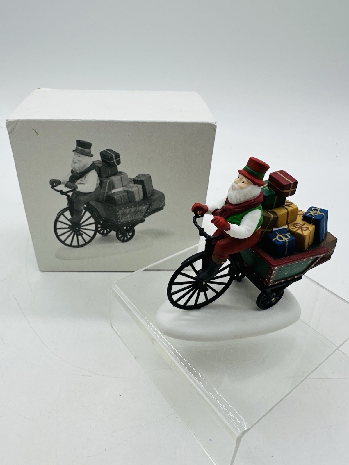 Dept 56 Heritage Collection #56371 “Holiday Deliveries Snow Village Accessory