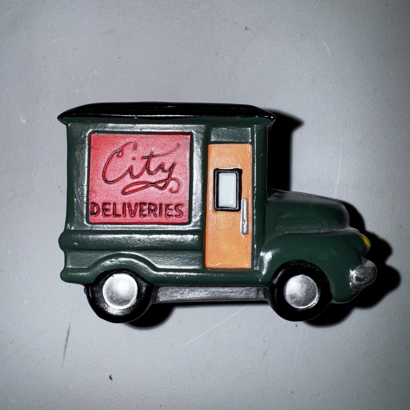 Dept. 56 Truck, Heritage Village Series, Miniature Vintage 1987, Retired