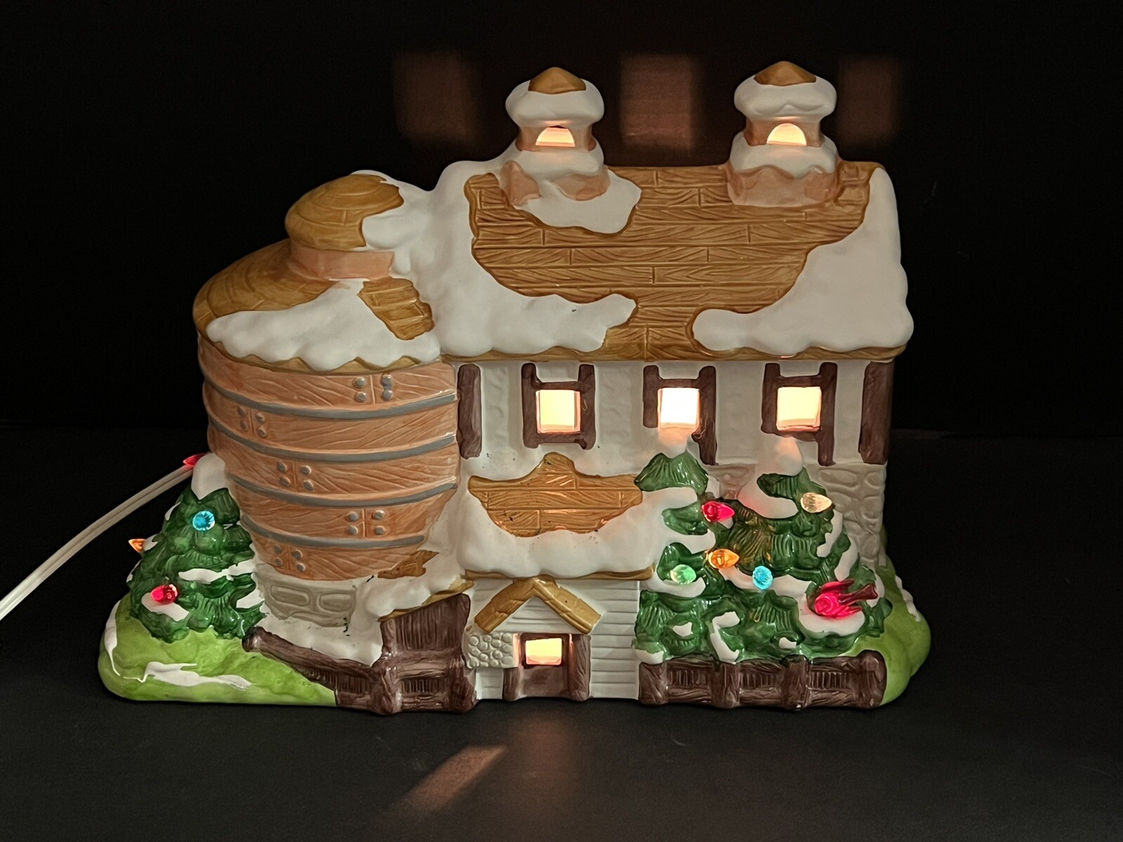 Vintage Christmas Ceramic House Holiday Decor W/ Trees lights bulbs original box