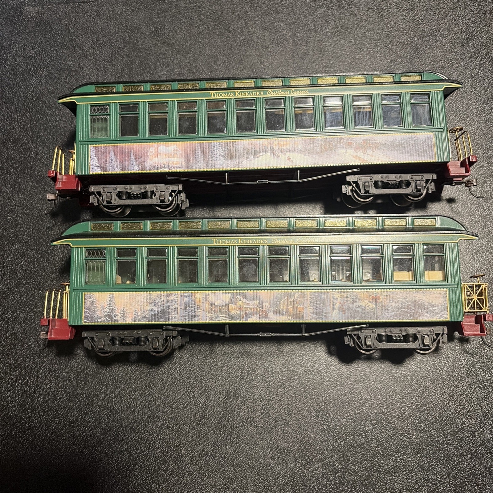 Thomas Kinkade Hawthorne Village Christmas Express Train Car