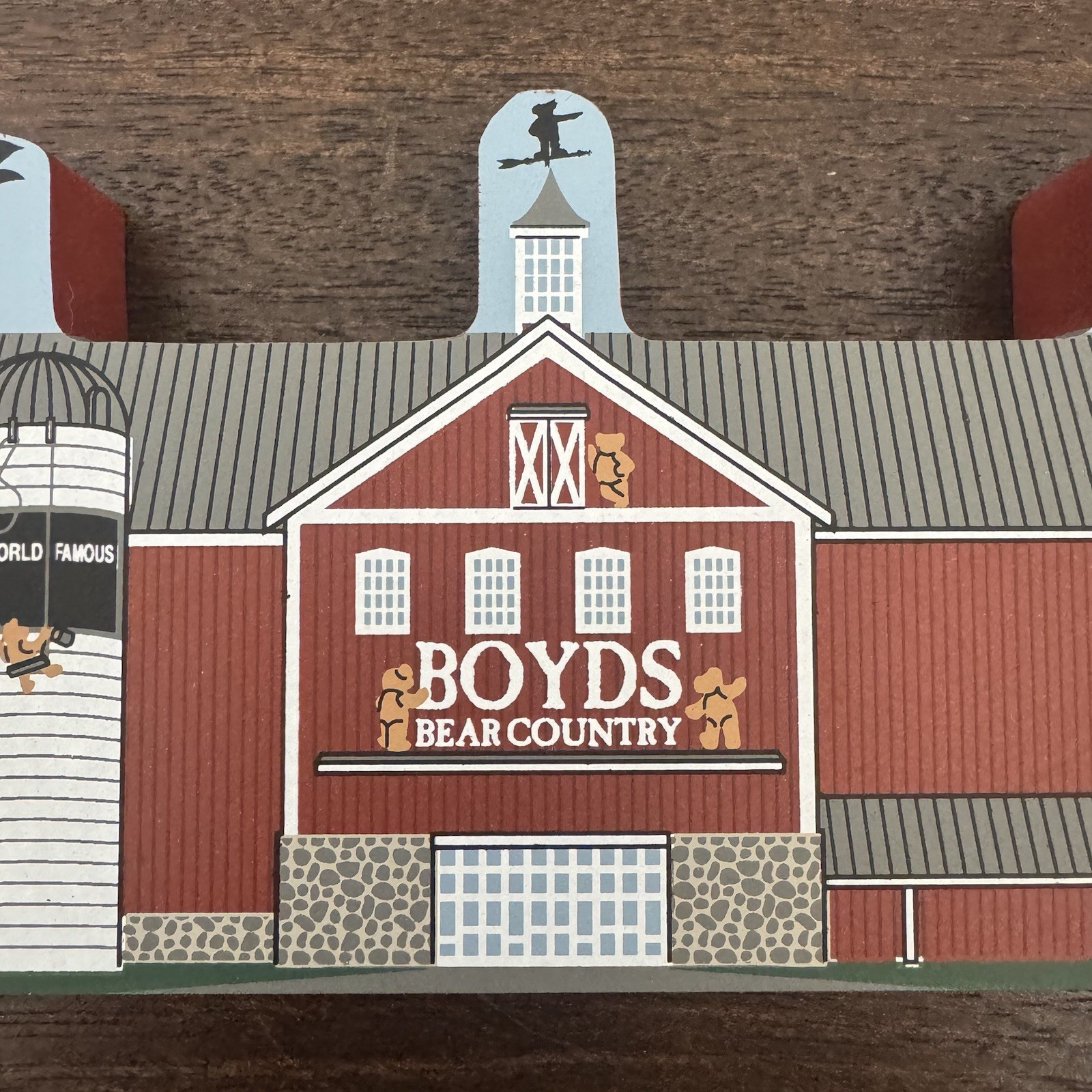 Vintage Cat’s Meow Village Boyds Bear Country Gettysburg Pennsylvania Barn 2002