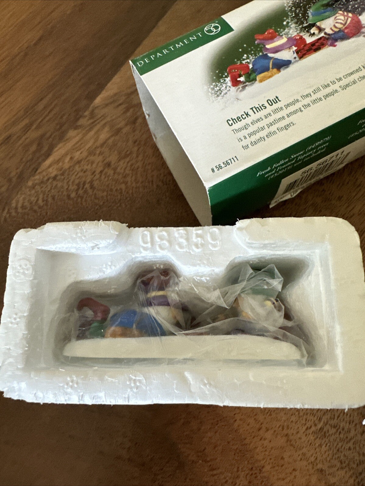 Dept 56 “Check This Out” North Pole Series Village Accessory #56.56711