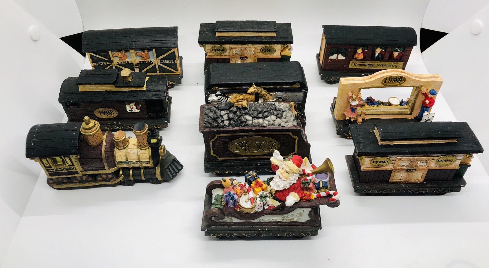 1998 JC Penney Home Towne Depot 14 Piece Christmas Set No Boxes