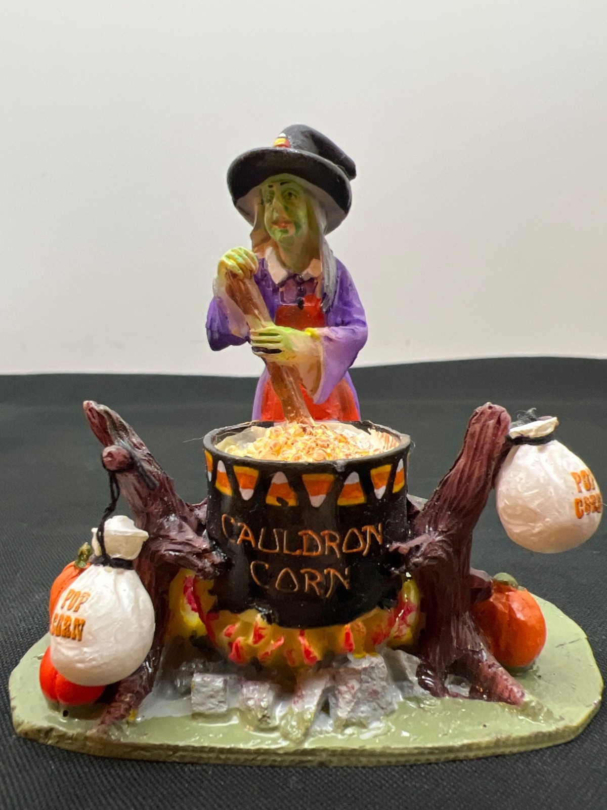 Lemax Spooky Town 2012 Cauldron Corn Witch Halloween Village Figurine Decor