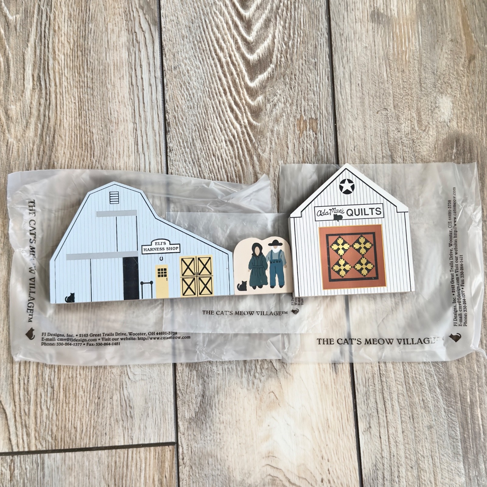 Cats Meow Village 1991 Shelf Sitter 3 PC Amish Couple Harness Shop Quilt Barn