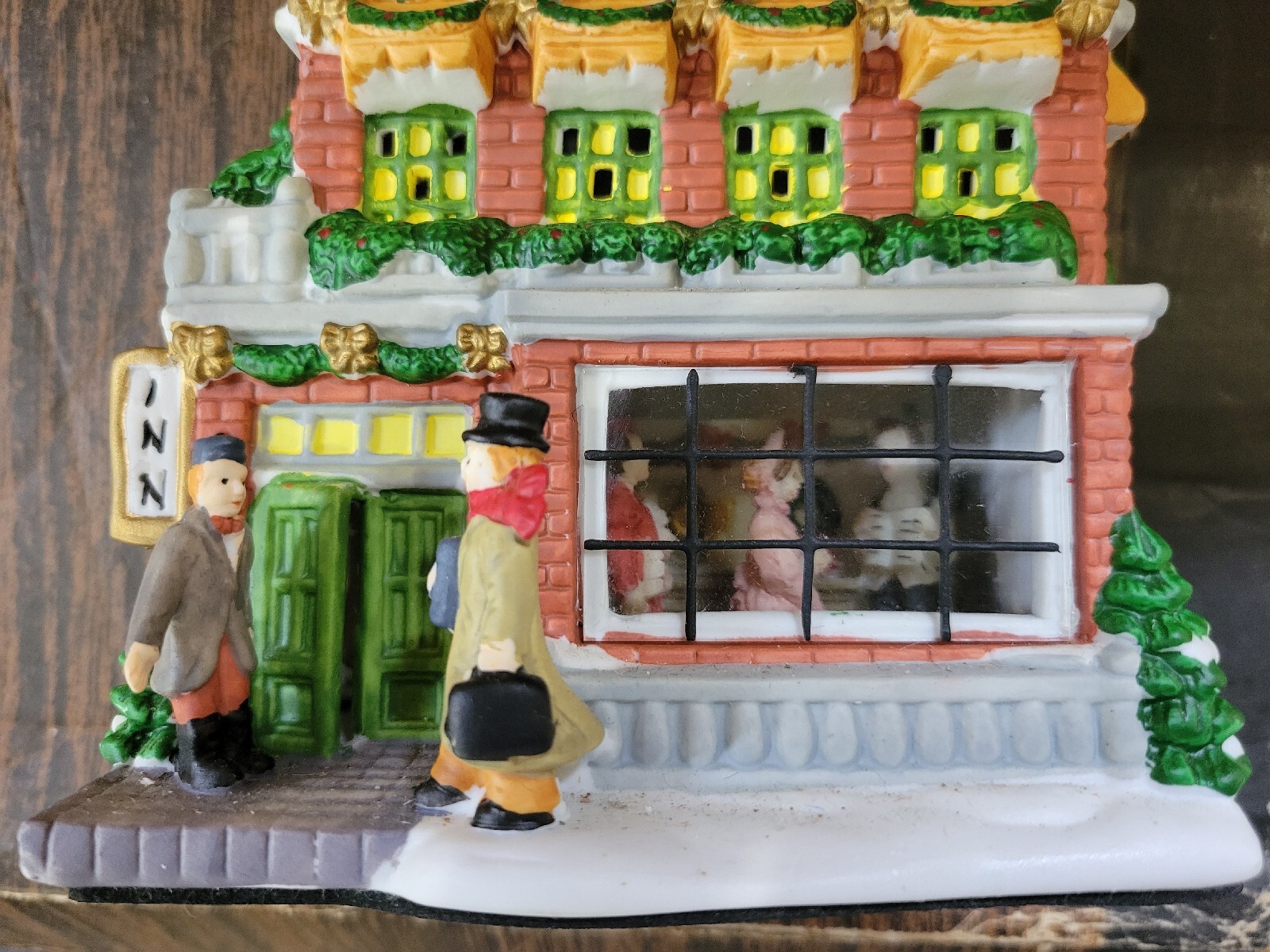 Holiday Expressions – INN 2000