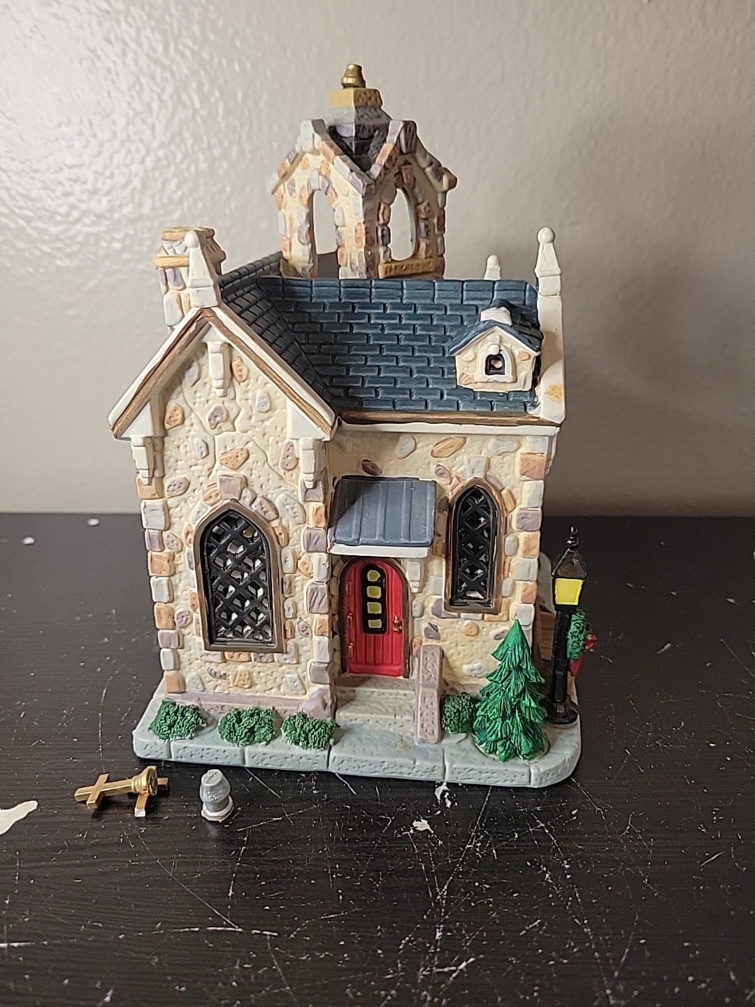 Lemax Coventry Cove Stone Hill Chapel Lighted Building Christmas Village 2007