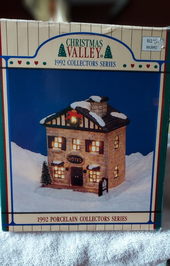 Christmas Valley Hotel 1992