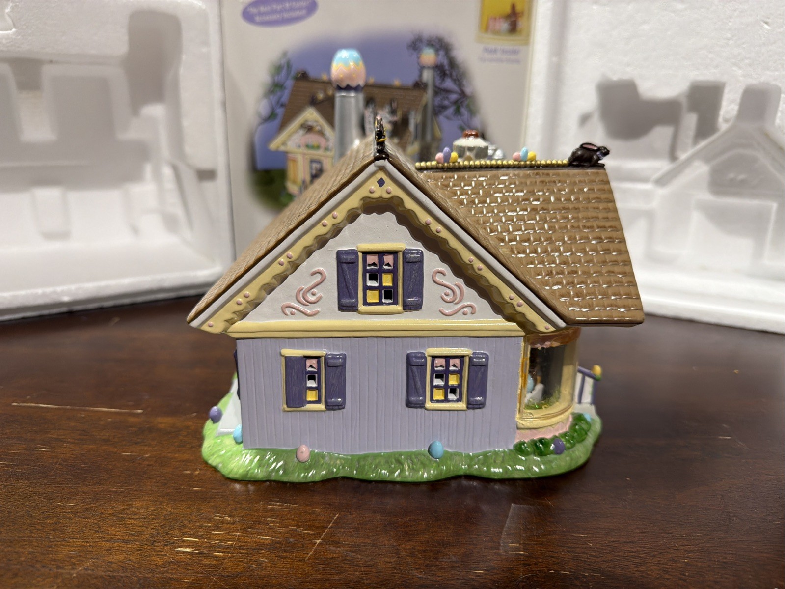 Department 56 Snow Village Easter Chocolate Bunny Factory Ceramic House 56.55355