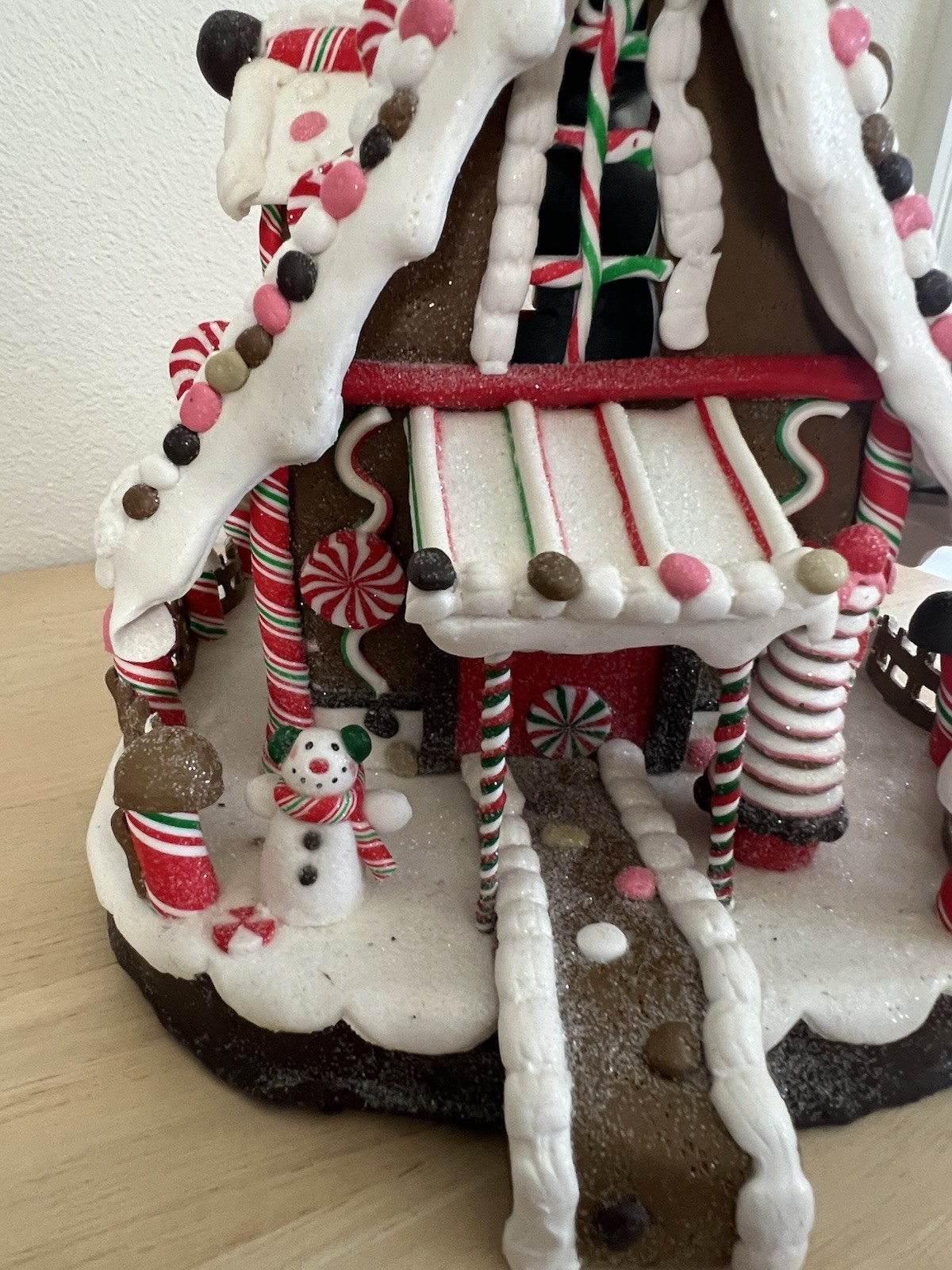 Kurt Adler Gingerbread House Lighted Figurine J3628 – 12 Inch