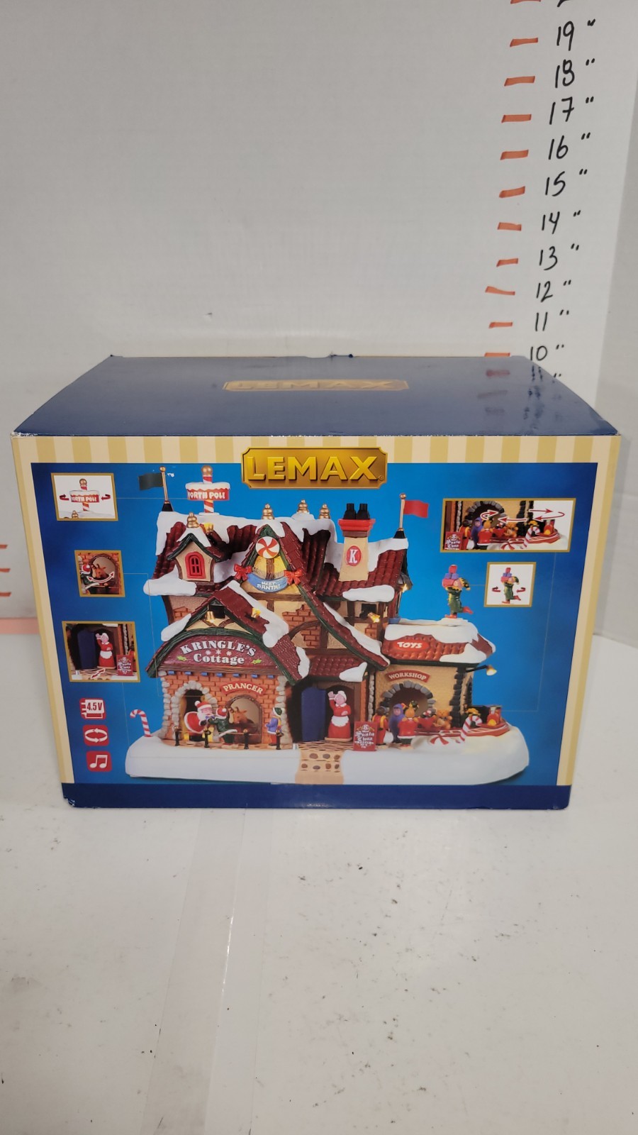 Lemax 95462 Kringle’s Cottage 2019 Santa’s Wonderland Village Lights Sound