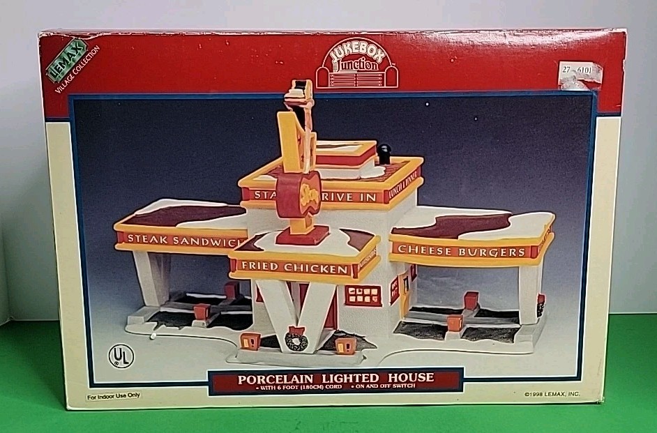 Lemax Village Collection Jukebox Junction Stan’s Drive In