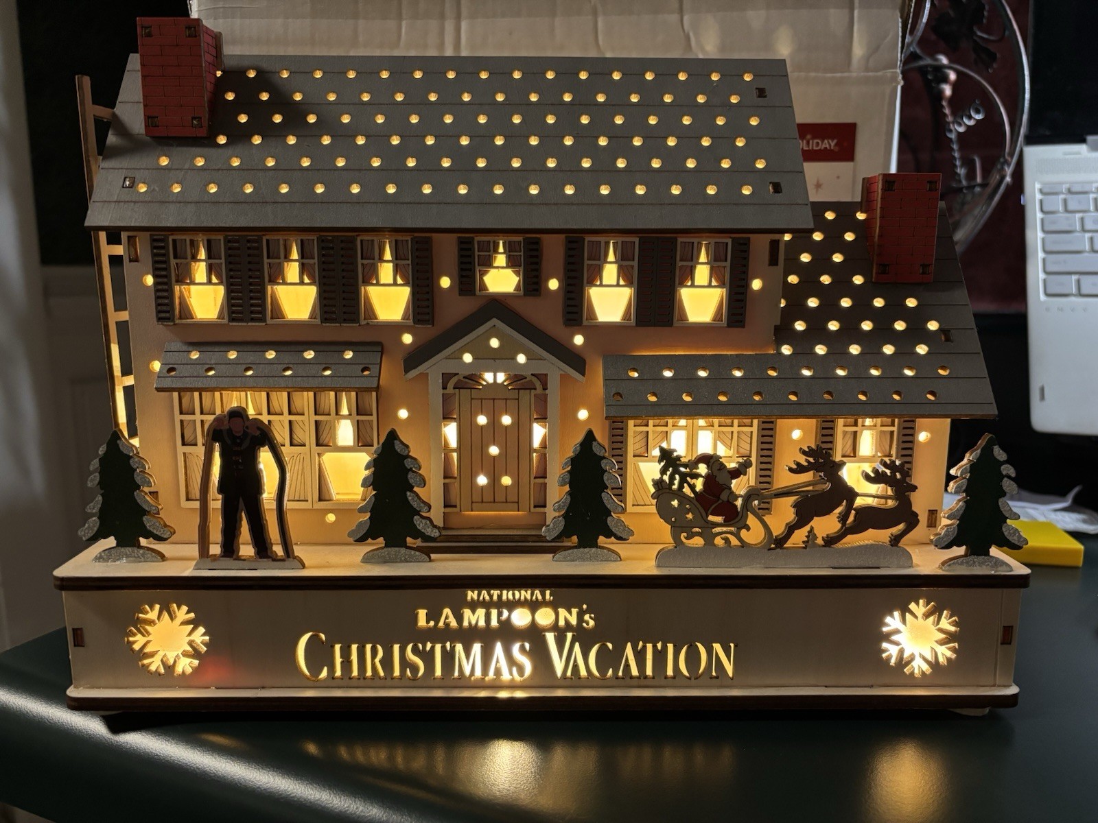 National Lampoon’s Christmas Vacation LED Lighted House Kurt Adler 2025