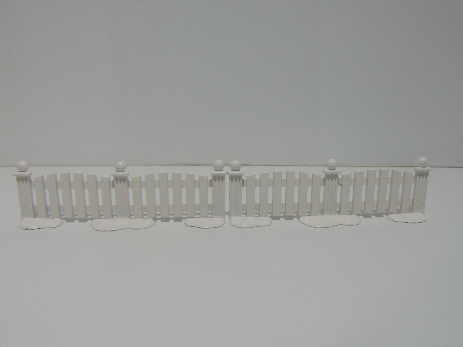 Department 56 Heritage Village Accessory Village Picket Fence #5101-2 With Box