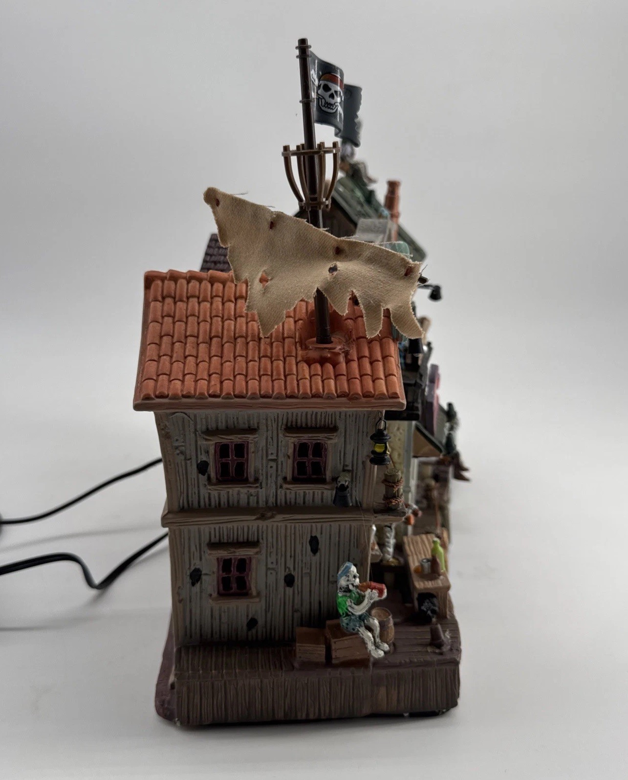 Lemax 2008 Spooky Town PIRATES PUB & GRUB Halloween Village House Retired READ
