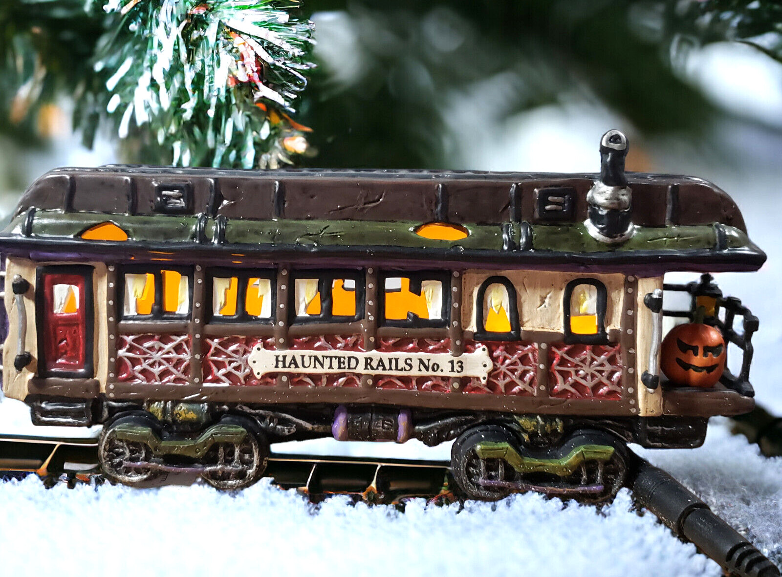 Dept 56 Halloween HAUNTED RAILS DINING CAR Ghost Train Illuminated #4020957 MIB