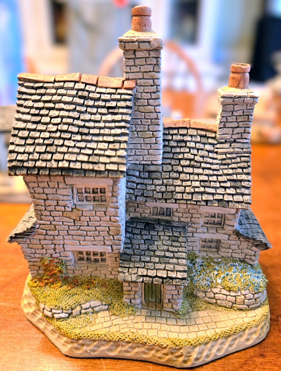 David Winter Handmade Hand Painted Stonecutter Cottage ’89 John Hine LTD No Box