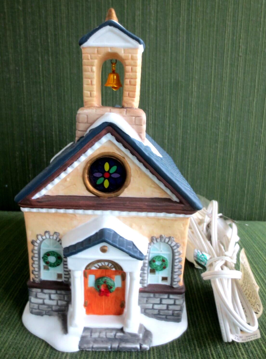 GALLERIA FINE PORCELAIN LIGHTED CHURCH HANDPAINTED- NEW IN ORIG. BOX