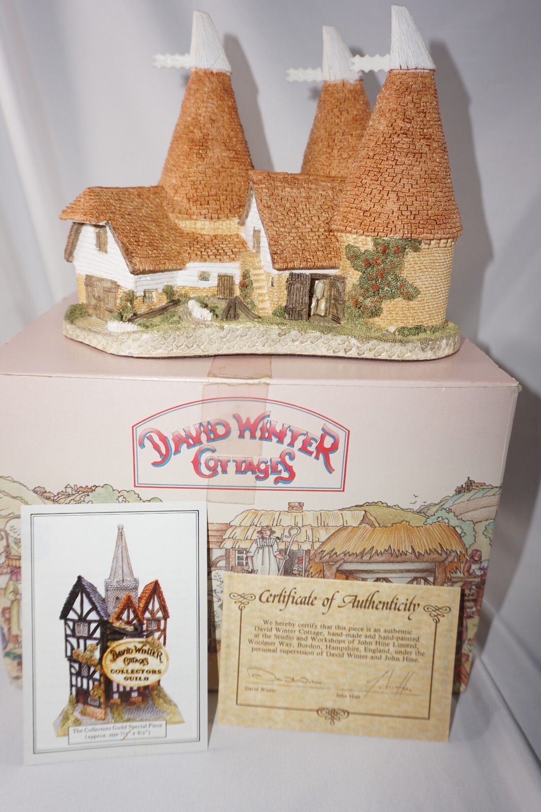 David Winter Triple Oast 1981 – Hand Made and Painted – Great Britain with COA
