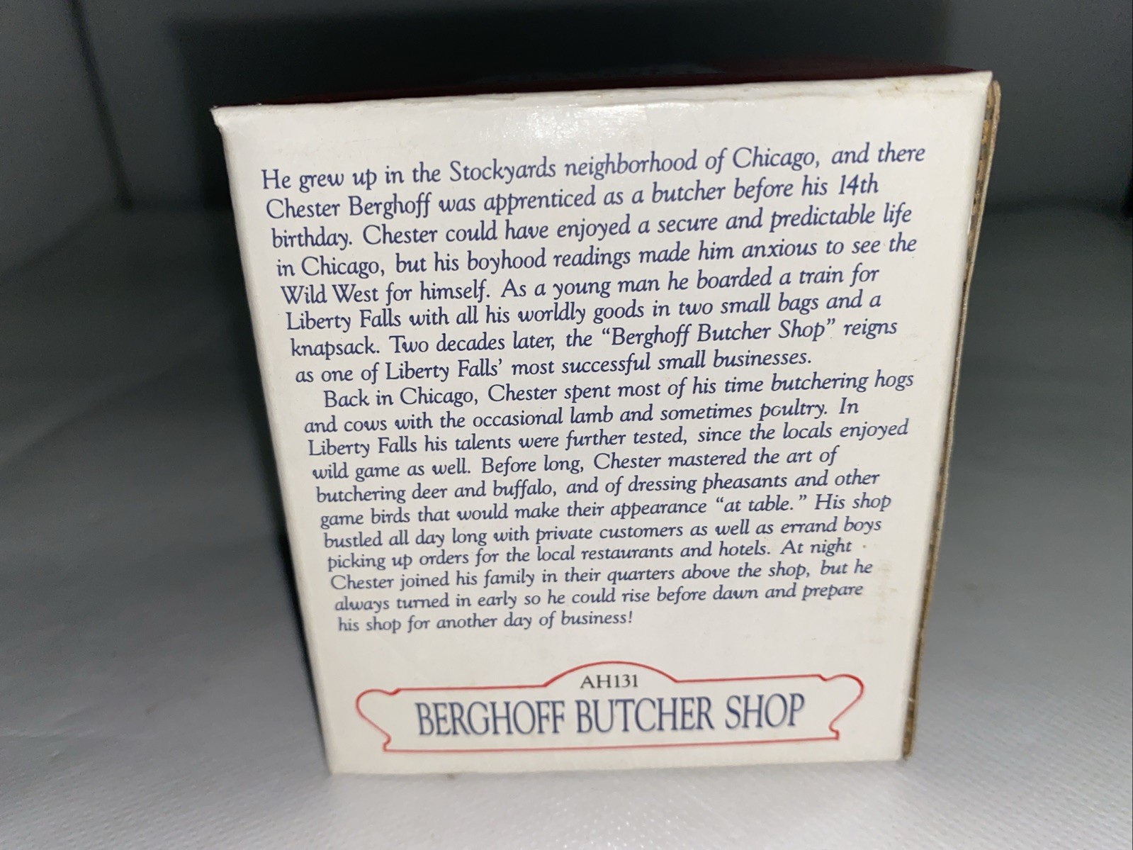 Clearance-OpenBox Vintage Liberty Falls Berghoff Butcher Shop Village 1997 AH131