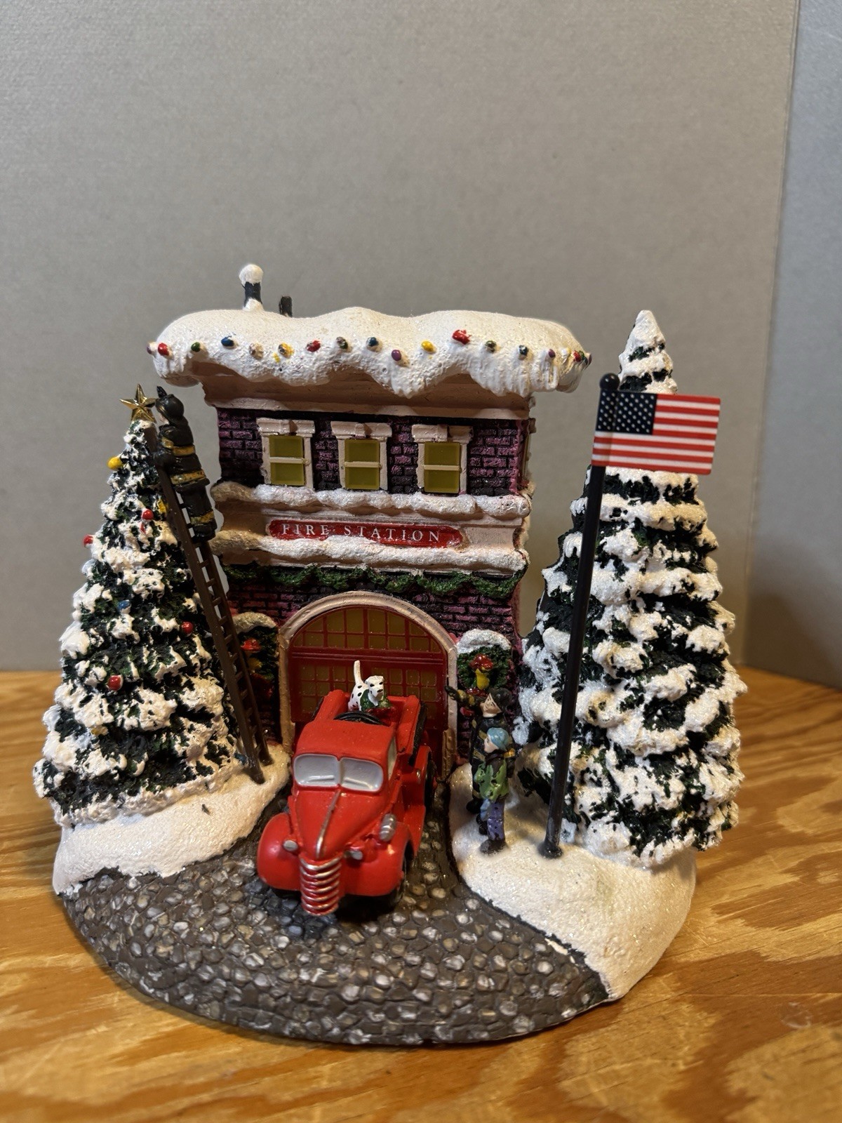 THOMAS KINCADE 2019 “A FIRST RESPONDER’S CHRISTMAS” FIRE STATION DALMATIAN WORKS