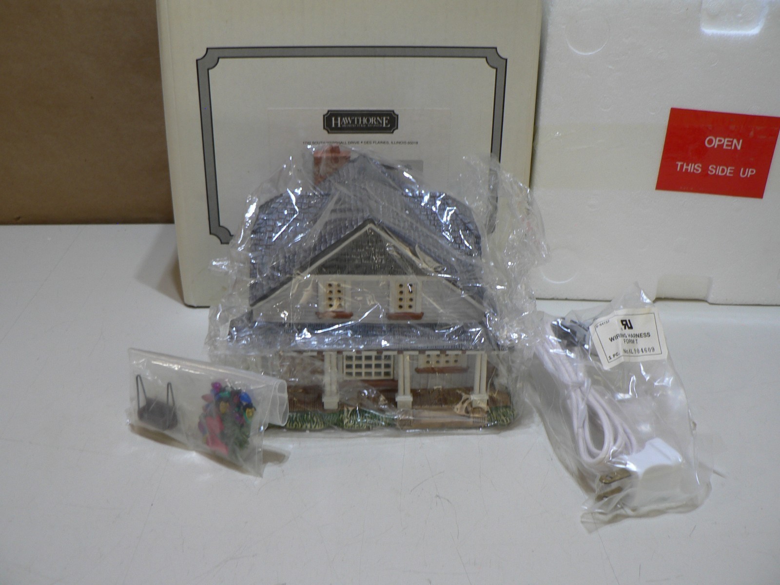 Hawthorne Village Mayberry The Taylor Home with Lights 1996 New in Box 79724