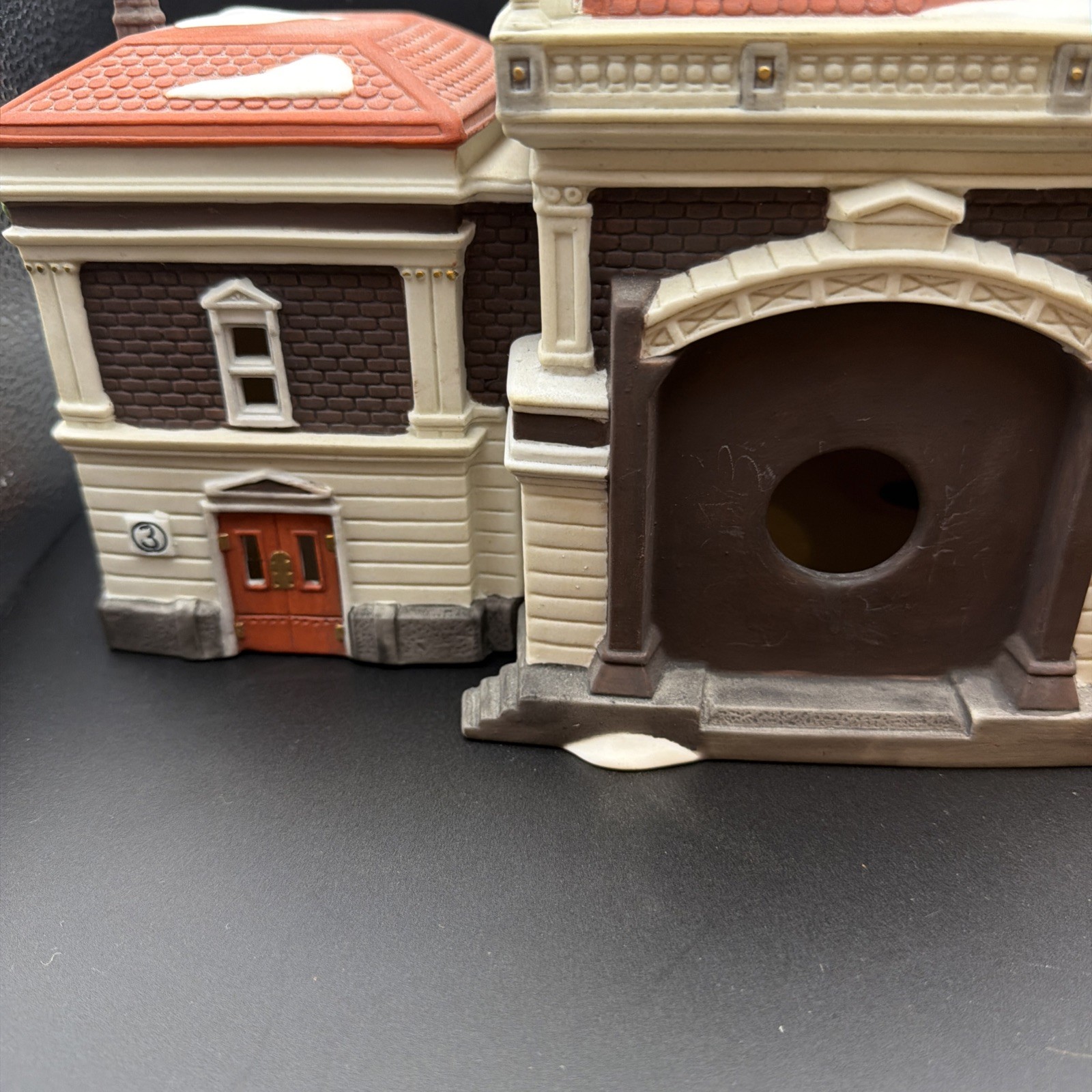 Department 56 Dickens’ Village Victoria Station Lighted Hand Painted Porcelain