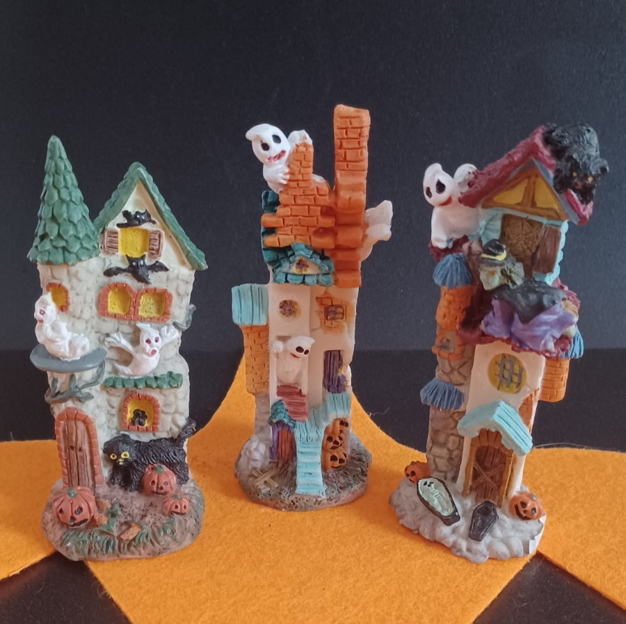 Set Of 3 Vintage Halloween Village Houses slim Accessories Halloween Decor