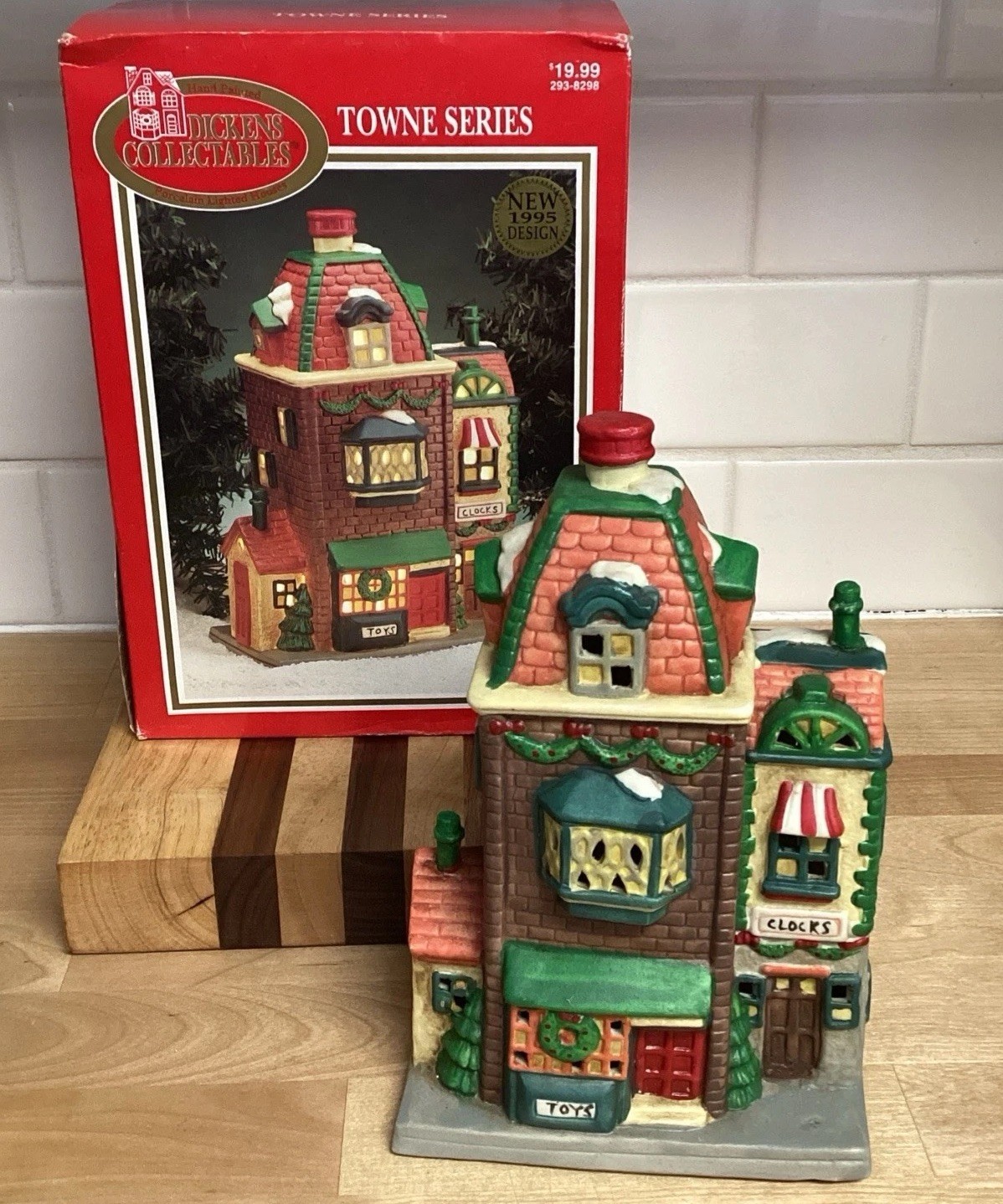 Vtg Dickens Collectables Towne Series Toy Shop Clocks Building Christmas Holiday