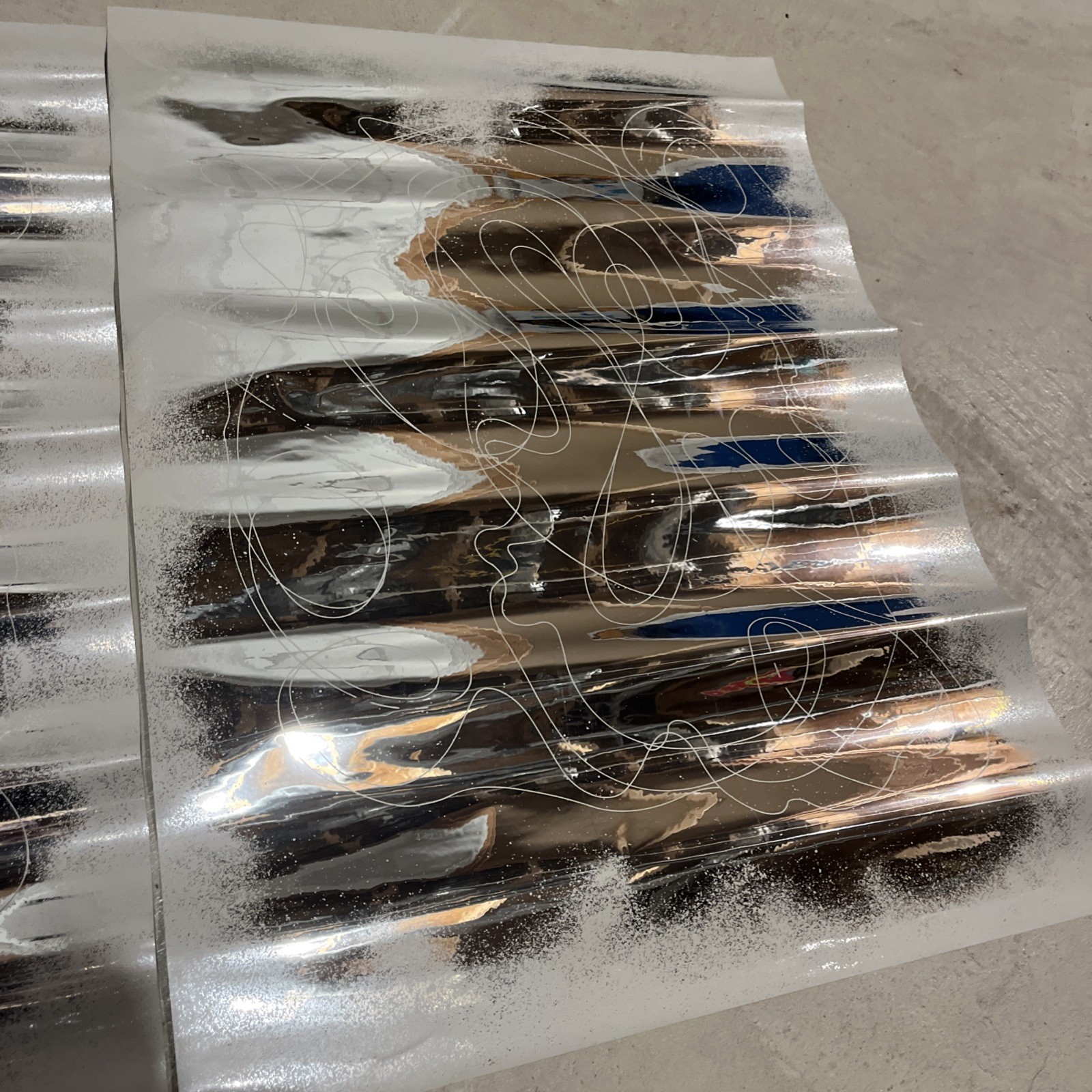 Department 56 – Mylar Skating Pond, Set of 2 #52086