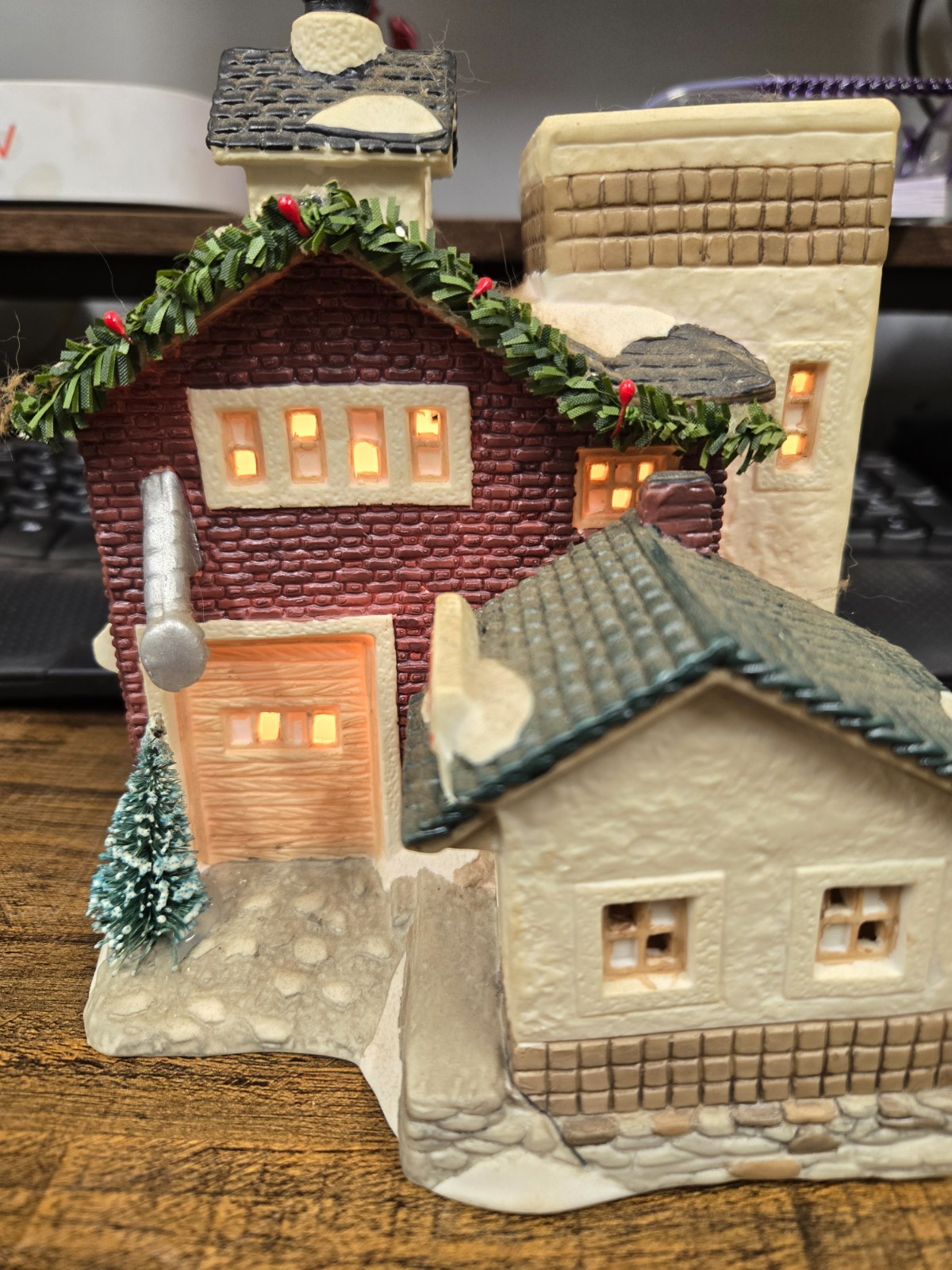 1997 Seasonal Specialties Christmas Valley Village Feed Mill