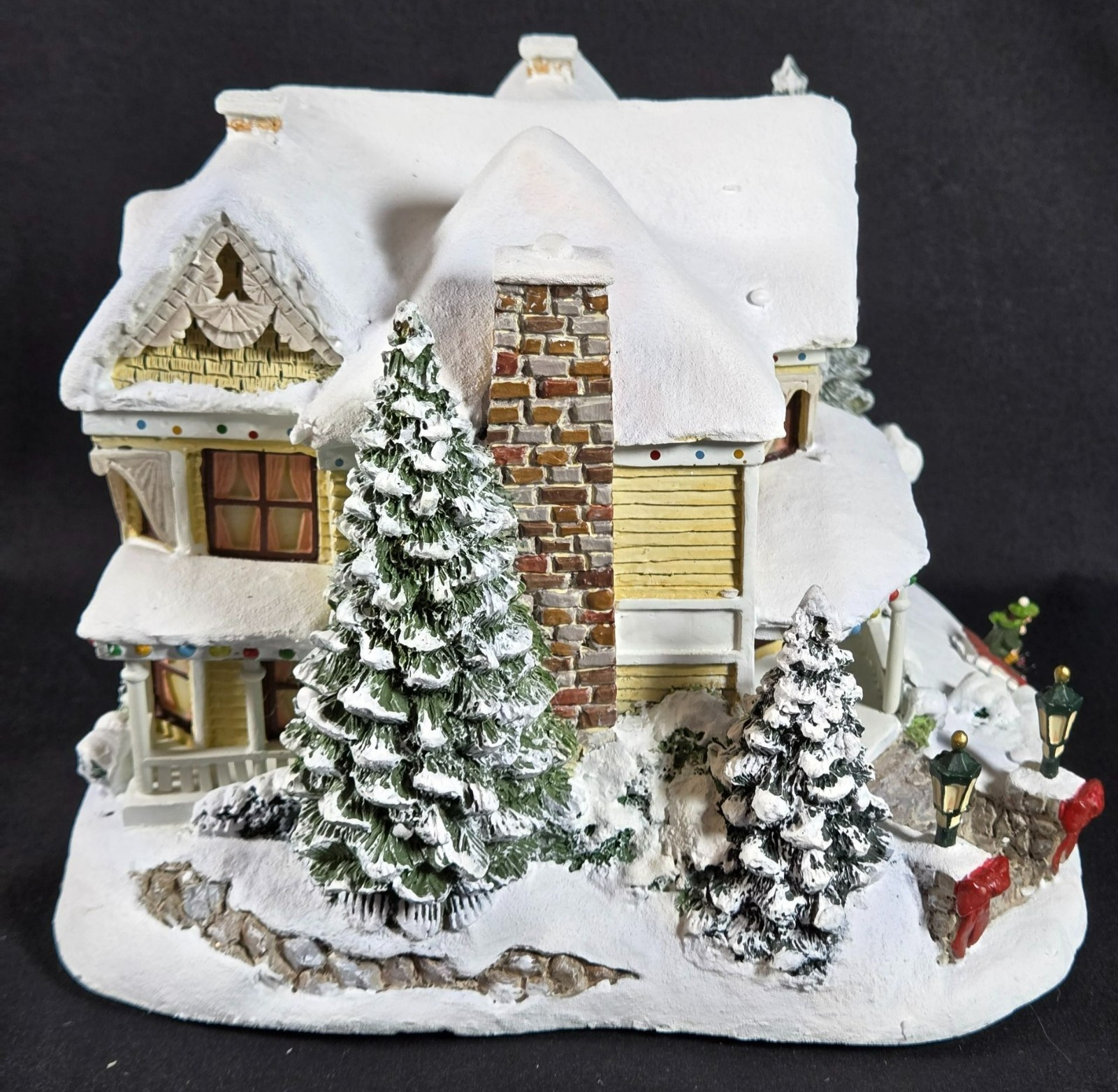 Thomas Kinkade Victorian Homestead Christmas Village Sculpture W/ Lights & COA