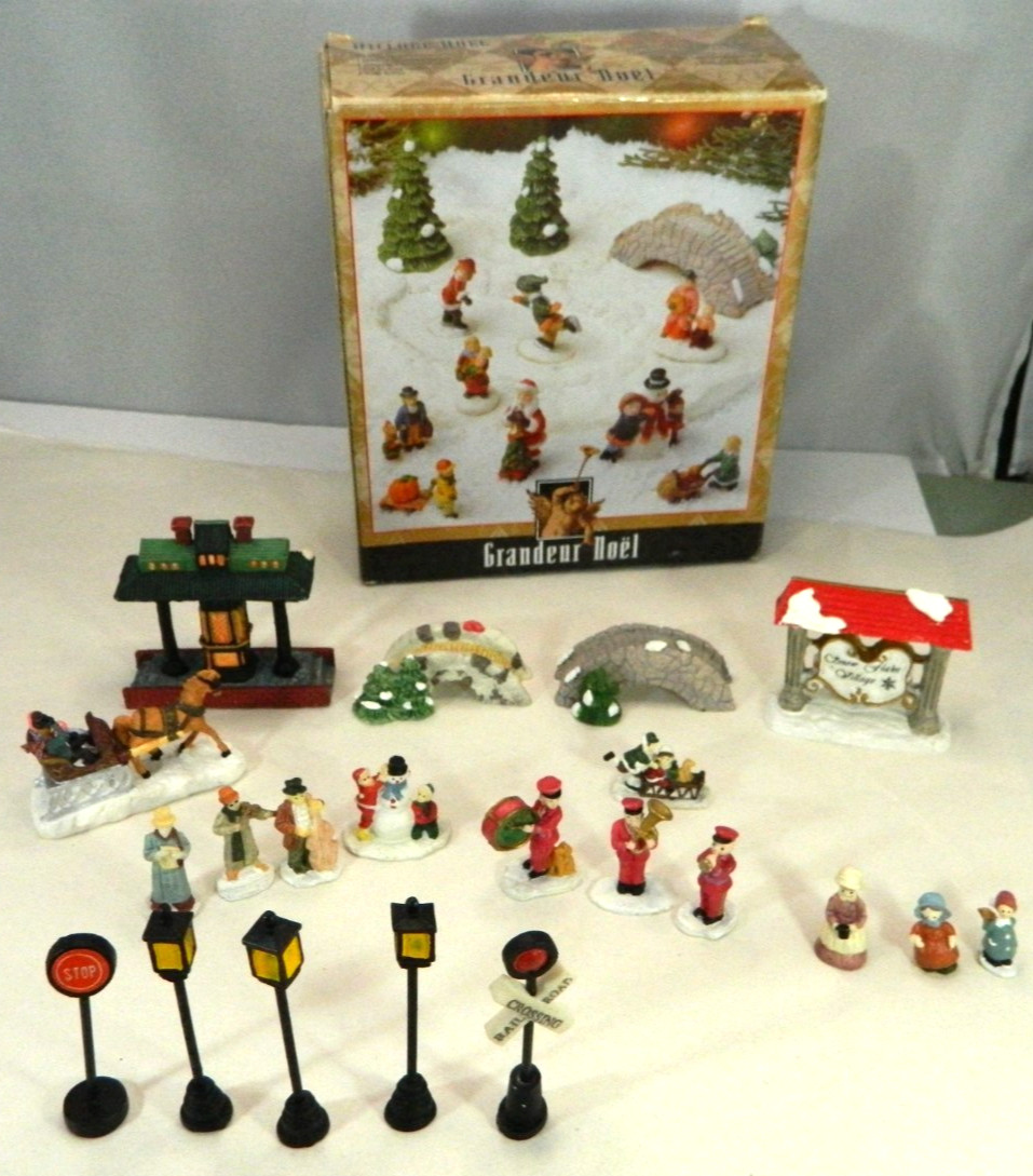 Grandeur Noel Lot of 21 Christmas Village People Accessories Figurines Assorted