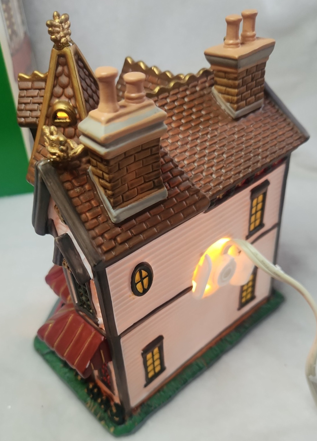 LEMAX COVENTRY COVE “TUSCANY TRATTORIA” Christmas Village house w/cord NIB